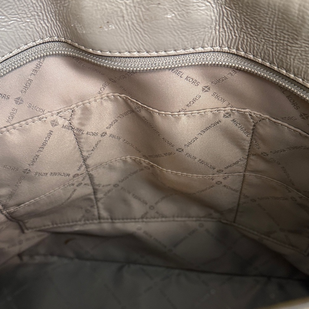 Michael Kors Monogrammed Gray Tote bag - Picture 12 of 15